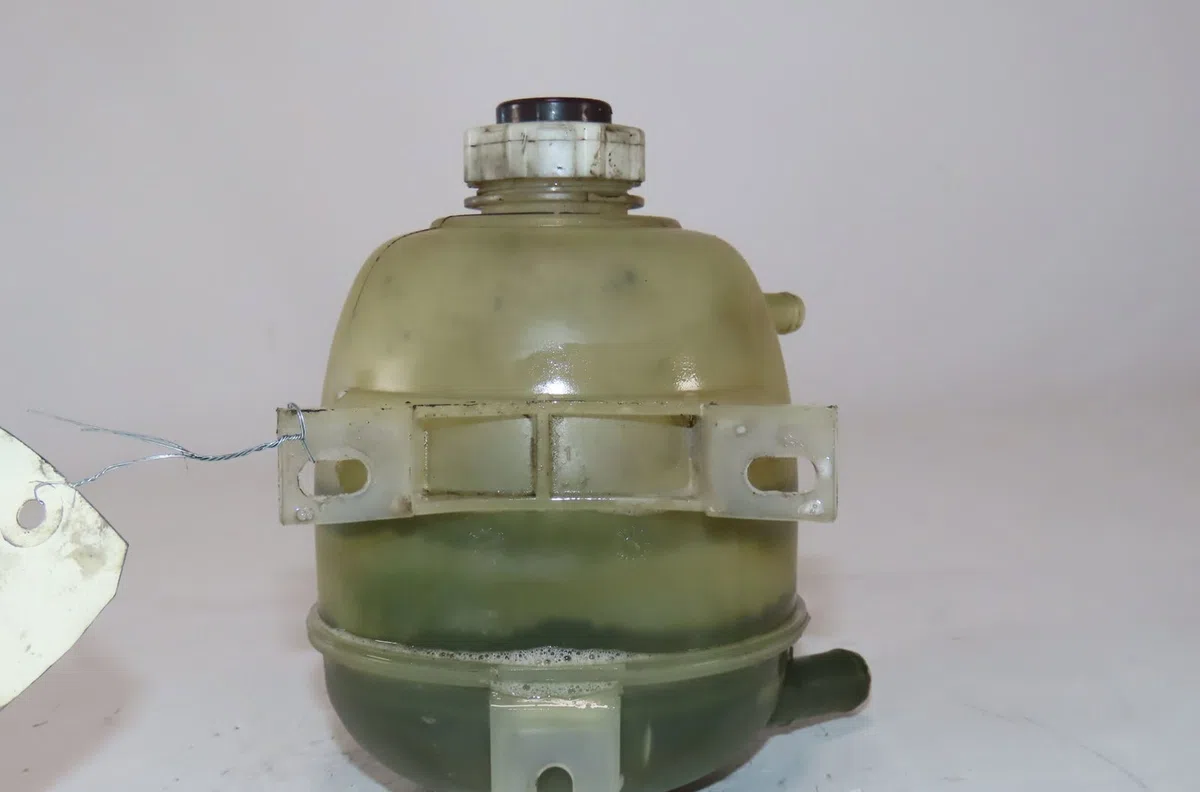Vase expansion Renault SCÉNIC I Monospace (JA0-1_, FA0_) 1.4 16v (ja0d, ja1h, ja0w, ja10) (1999-2003) occasion