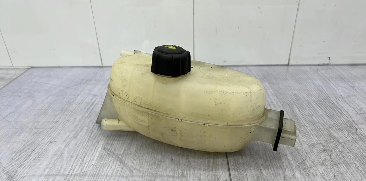 Vase expansion RENAULT TRAFIC 2 PHASE 2 occasion
