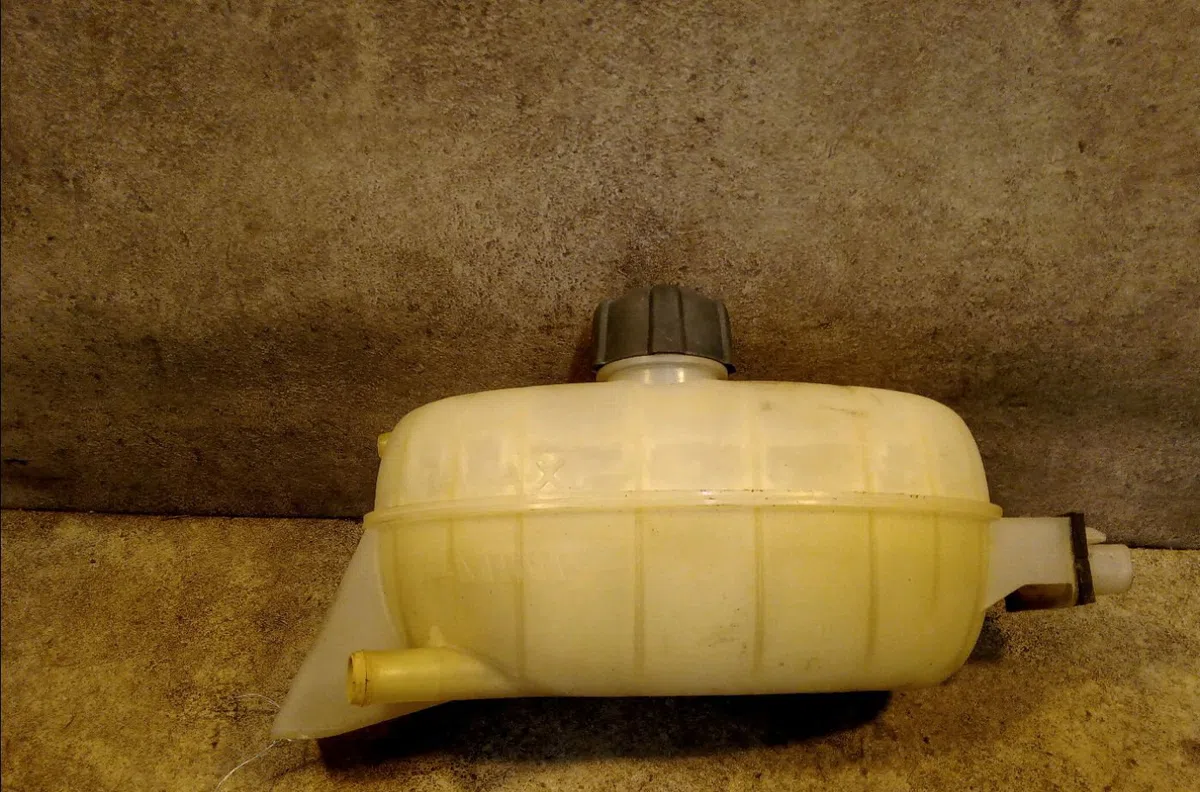 Vase expansion Renault TRAFIC II Camionnette (FL) 1.9 dci 100 (fl0c) (2001-2006) occasion