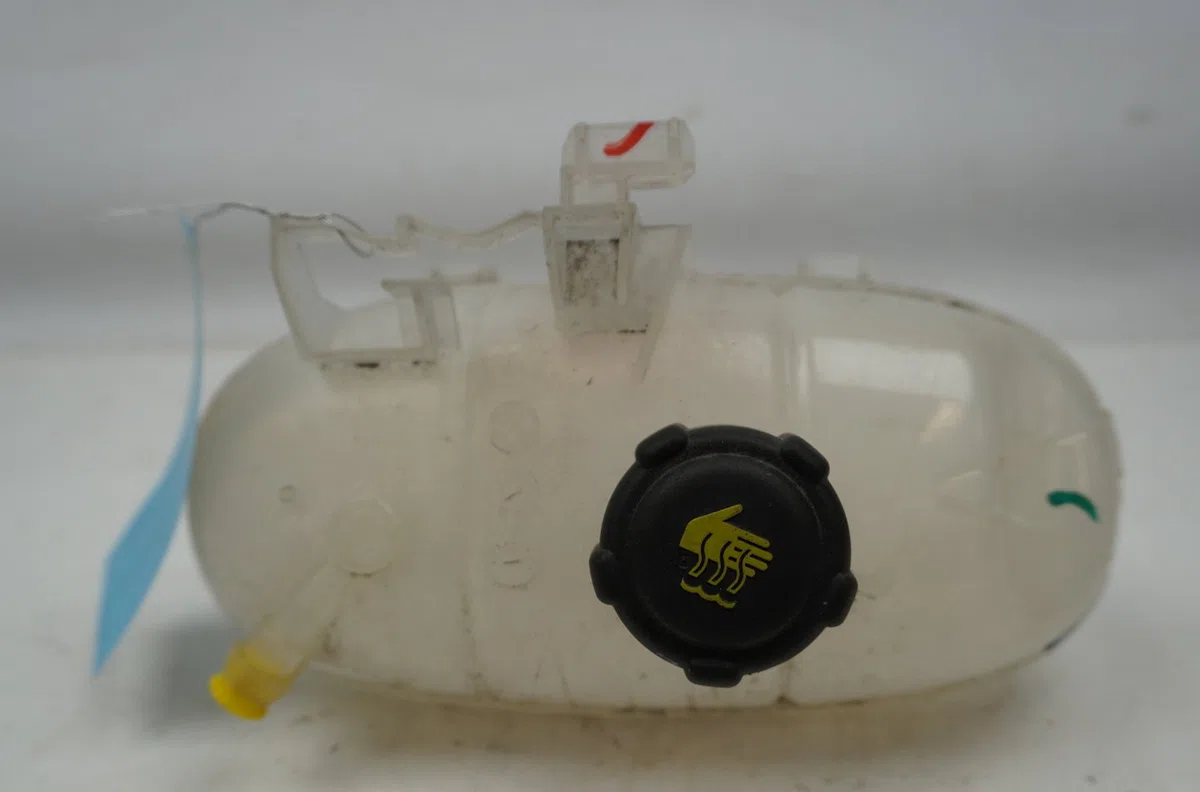 Vase expansion RENAULT TRAFIC III  1.6 DCI 145ch occasion