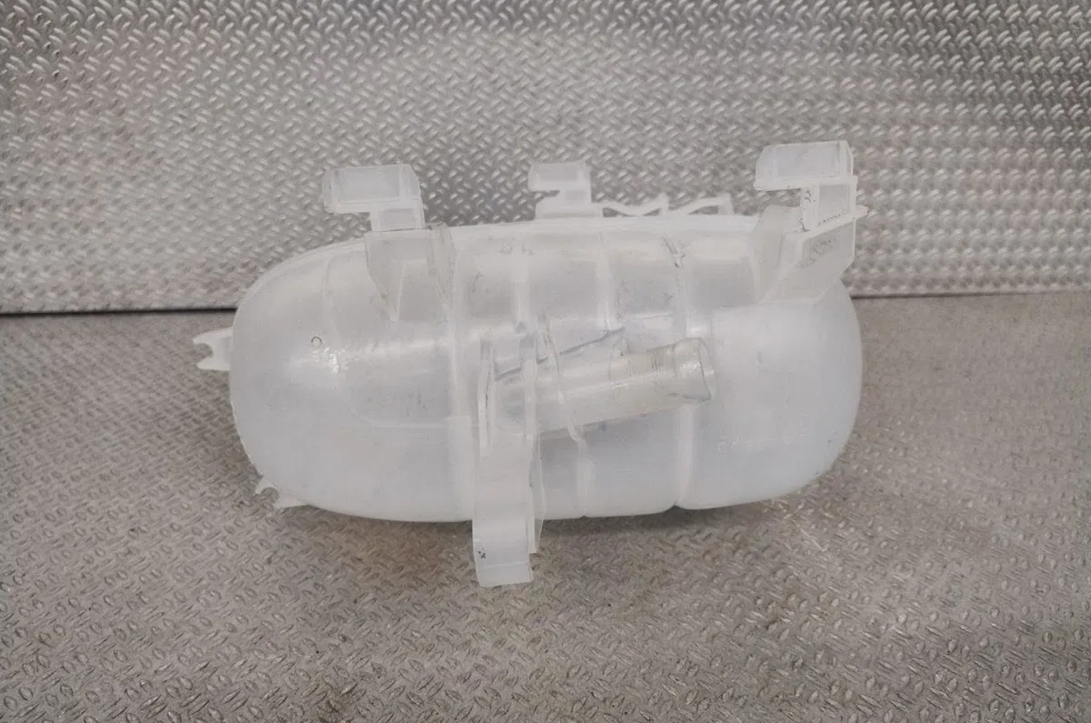 Vase expansion Renault TRAFIC III Camionnette (FG_) 1.6 dci 125 (fgmh) (2015) occasion