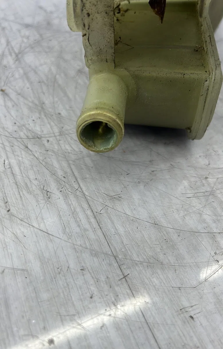 Vase expansion RENAULT TWINGO 1 PHASE 3 occasion