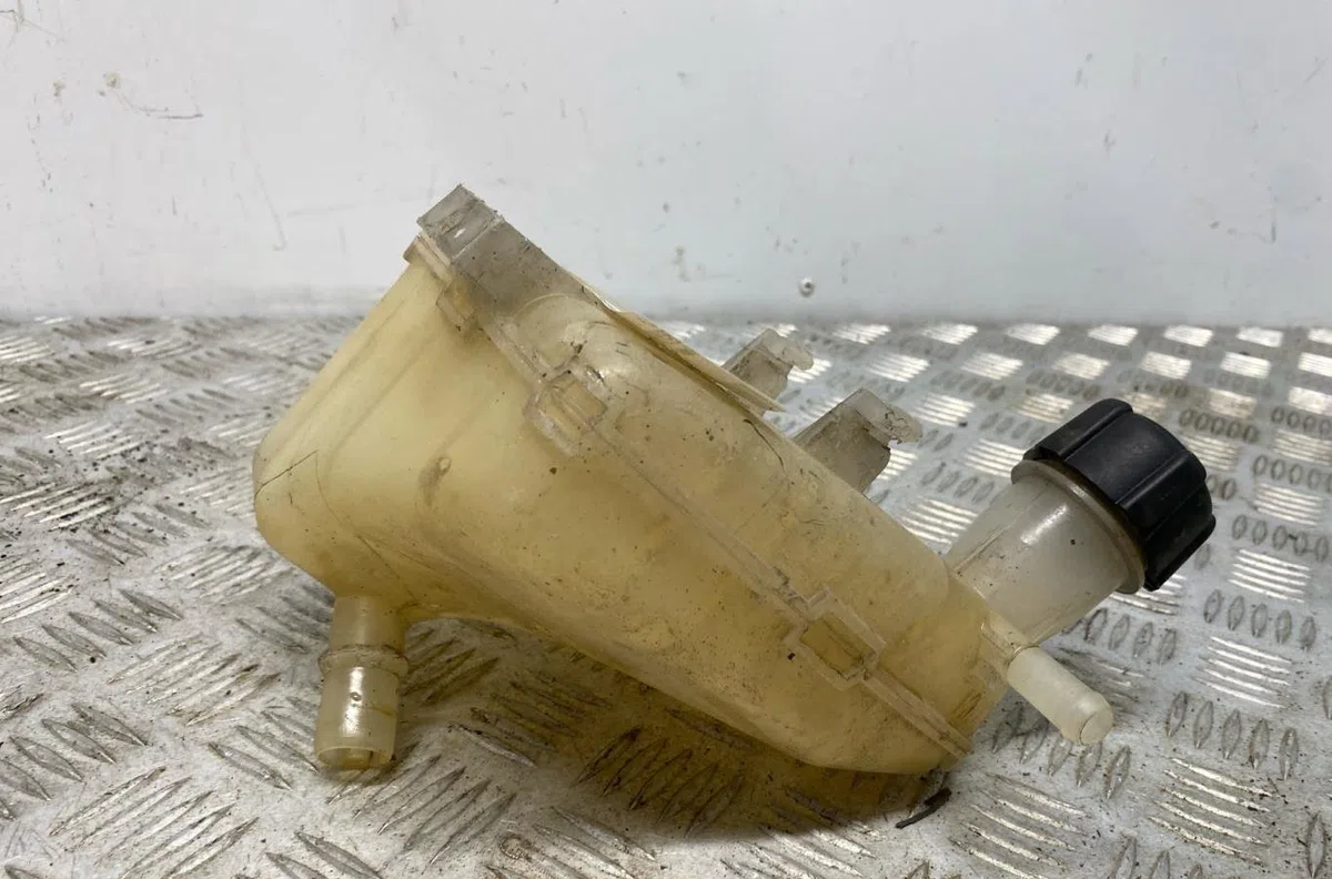 Vase expansion RENAULT TWINGO 2 PHASE 1 occasion