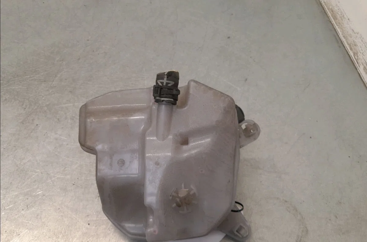 Vase expansion Seat IBIZA V (KJ1, KJG) 1.0 tsi (2017) occasion