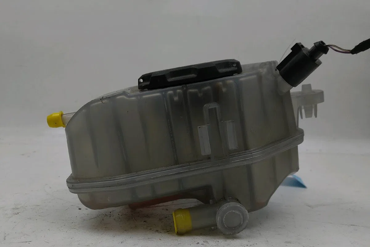 Vase expansion Skoda OCTAVIA IV Combi (NX5) 1.4 tsi iv (2020) occasion