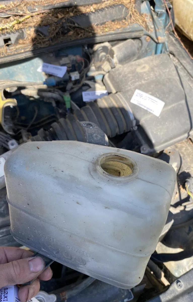 Vase expansion SUZUKI VITARA 1 occasion