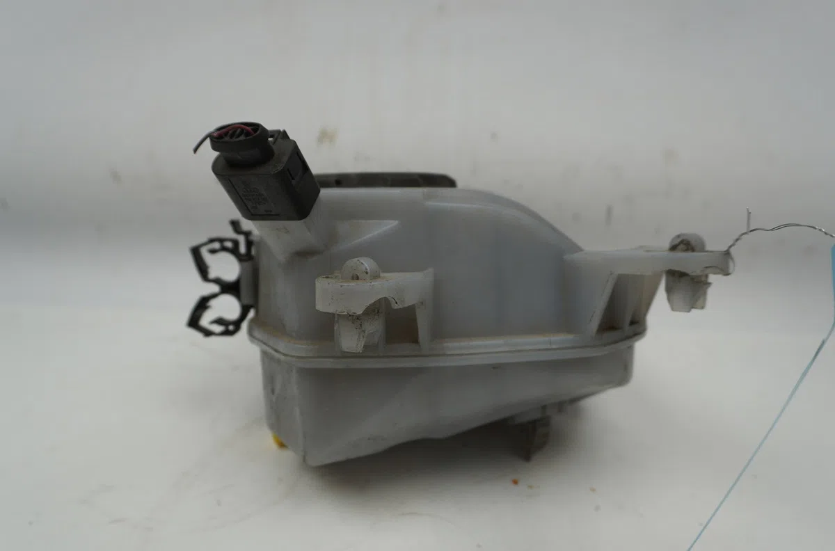 Vase expansion Volkswagen POLO VI (AW1, BZ1, AE1) 1.0 tsi (2017) occasion