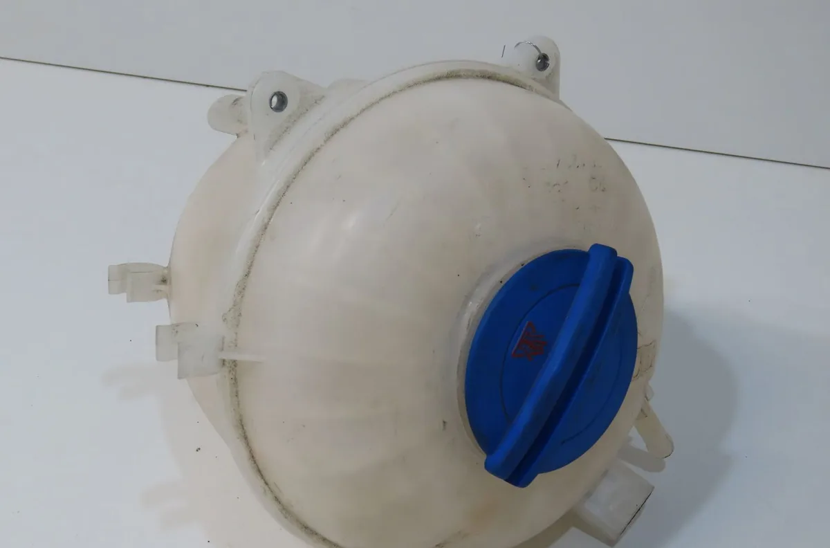 Vase expansion Volkswagen TRANSPORTER VI Camion plate-forme-Châssis (SFD, SFE, SFL, SF 2.0 tdi 4motion (2015-2019) occas