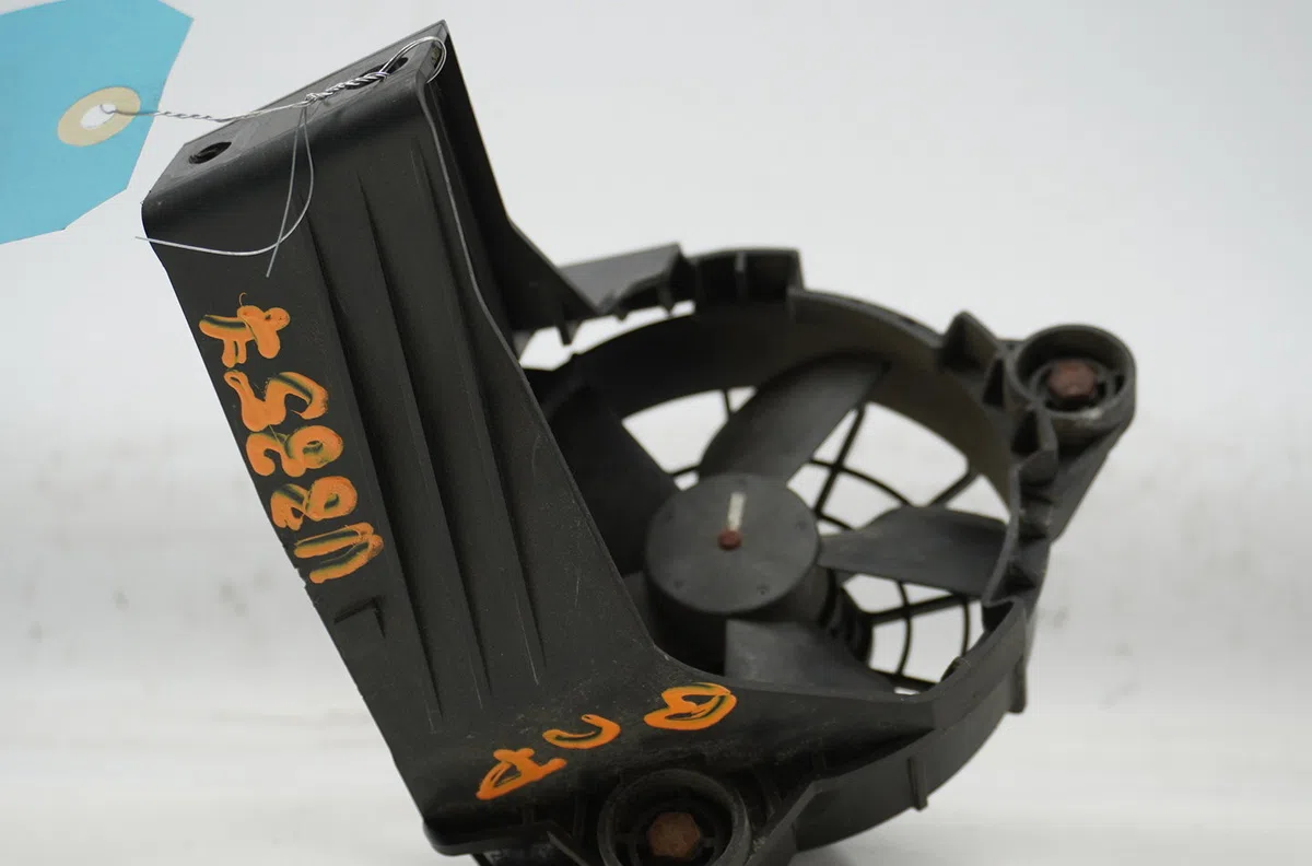 Ventilateur d'echangeur air Renault TWINGO III (BCM_, BCA_) 1.0 sce 70 (2014) 5 portes occasion
