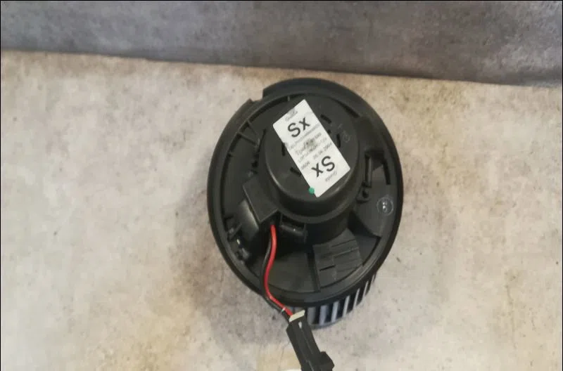 Ventilateur de chauffage Alfa romeo 147 (937_) 1.6 16v t.spark (937.axa1a, 937.axb1a, 937.bxb1a) (2001-2010) occasion