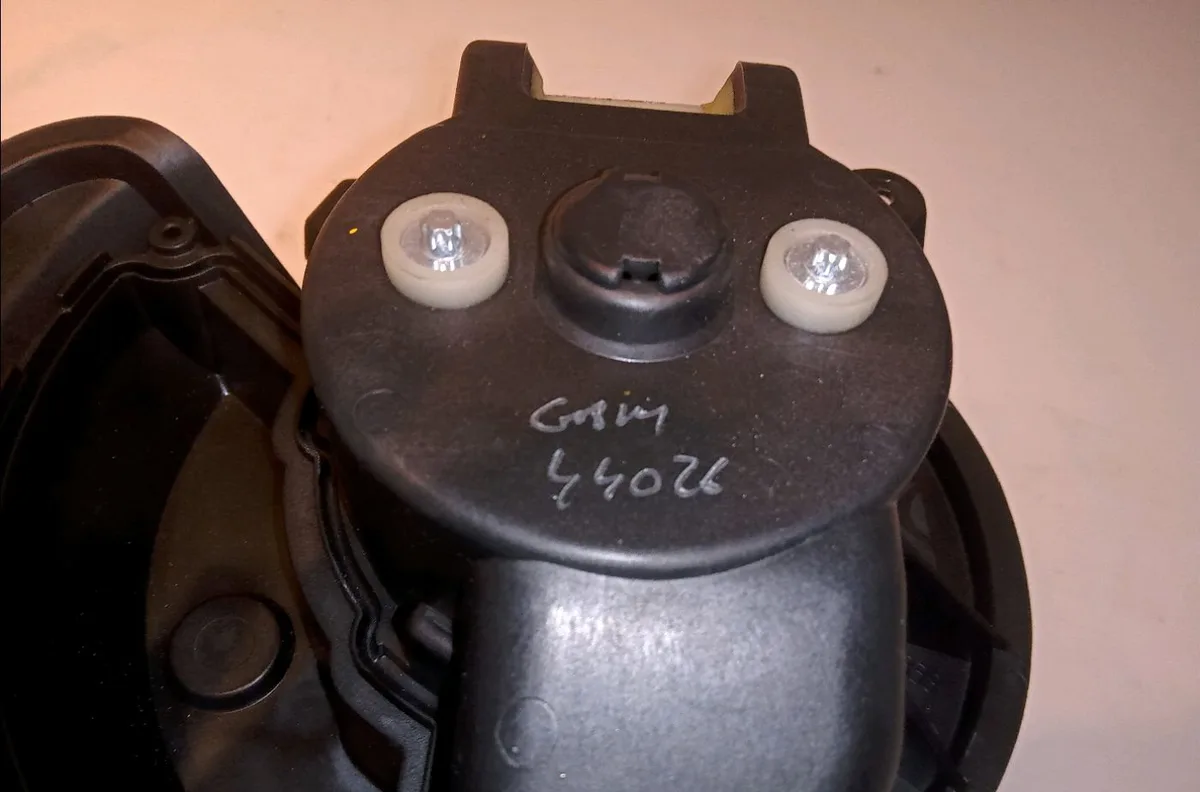 Ventilateur de chauffage Alfa romeo MITO (955_) 0.9 twinair (955axy1b) (2013-2018) occasion