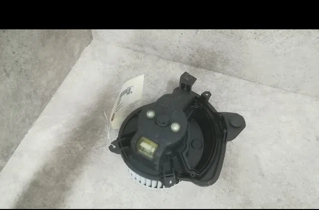 Ventilateur de chauffage Alfa romeo MITO (955_) 1.3 multijet (955axh1b, 955axt1a) (2008-2010) 3 portes occasion