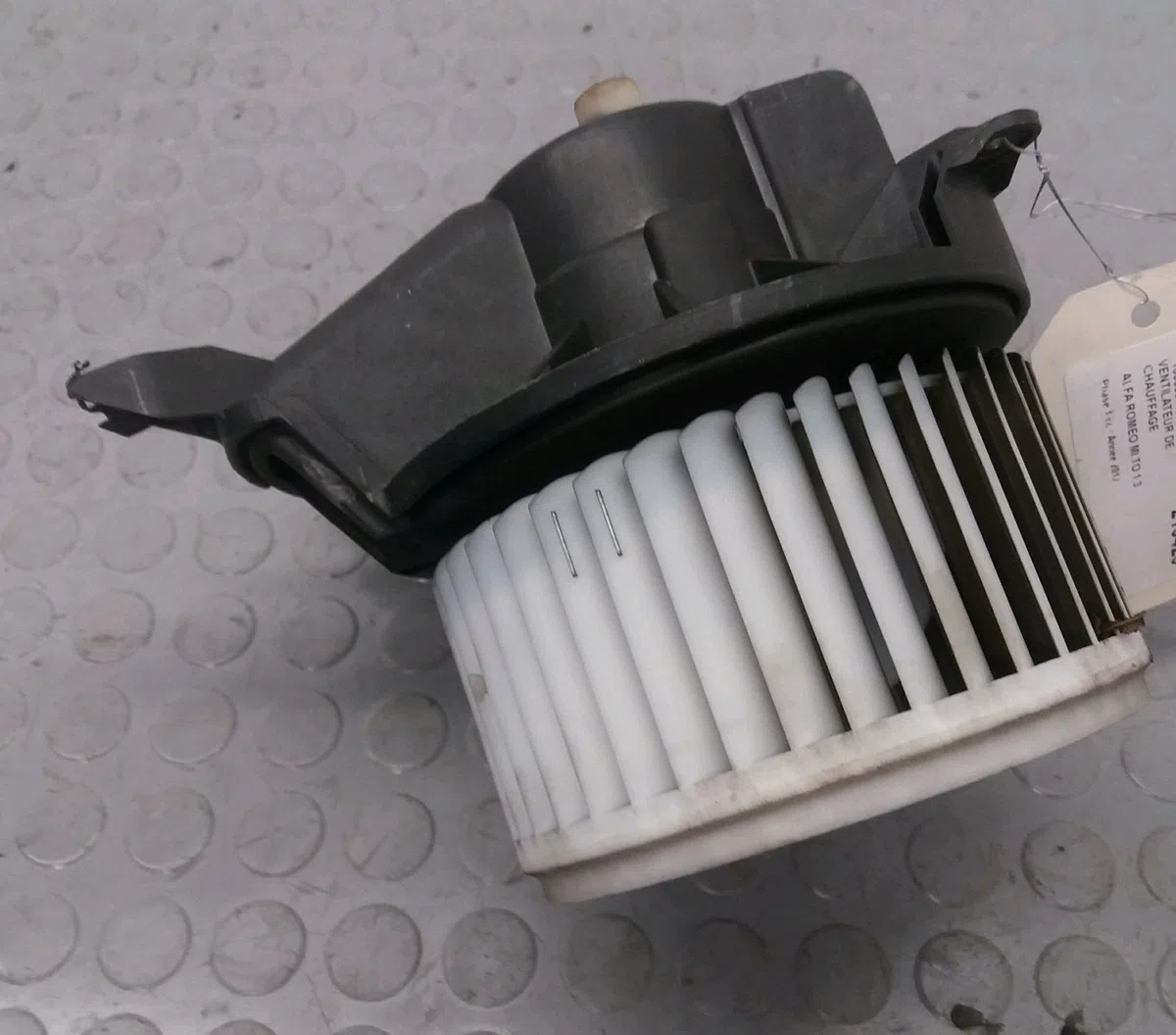 Ventilateur de chauffage Alfa romeo MITO (955_) 1.3 multijet (955axp1a, 955ayc1a) (2009-2018) 3 portes occasion