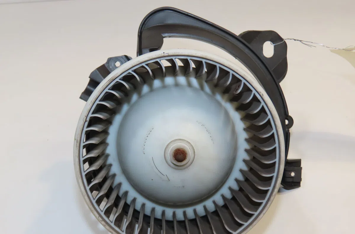 Ventilateur de chauffage Alfa romeo MITO (955_) 1.4 multiair (955axl1b) (2009-2013) occasion