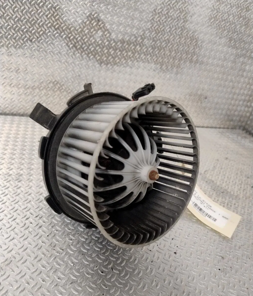 Ventilateur de chauffage Audi A4 B8 Avant (8K5) 2.0 tdi (2008-2015) occasion