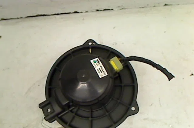 Ventilateur de chauffage Chevrolet CAPTIVA (C100, C140) 2.0 d 4wd (2006-2009) occasion