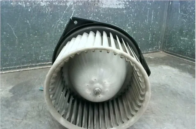 Ventilateur de chauffage Citroën C-CROSSER (VU_, VV_) 2.2 hdi (2007-2012) 5 portes occasion