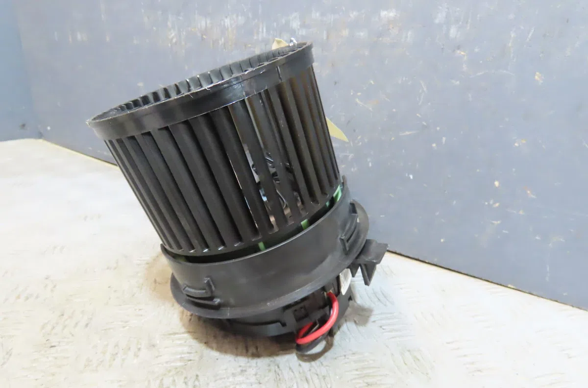 Ventilateur de chauffage Citroen C3 III (SX) 1.2 puretech 82 (2018) 5 portes occasion