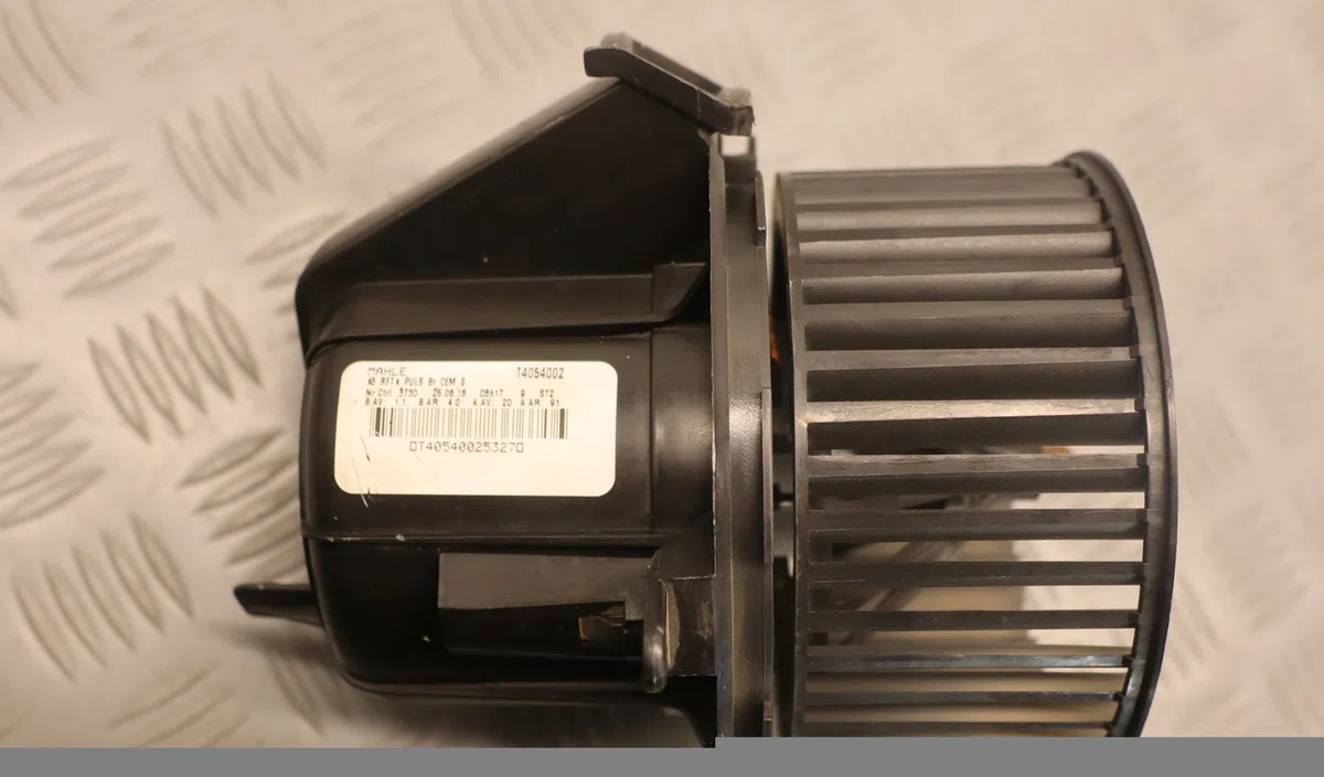 Ventilateur de chauffage Citroen C4 CACTUS 1.2 thp 110 (2014) occasion