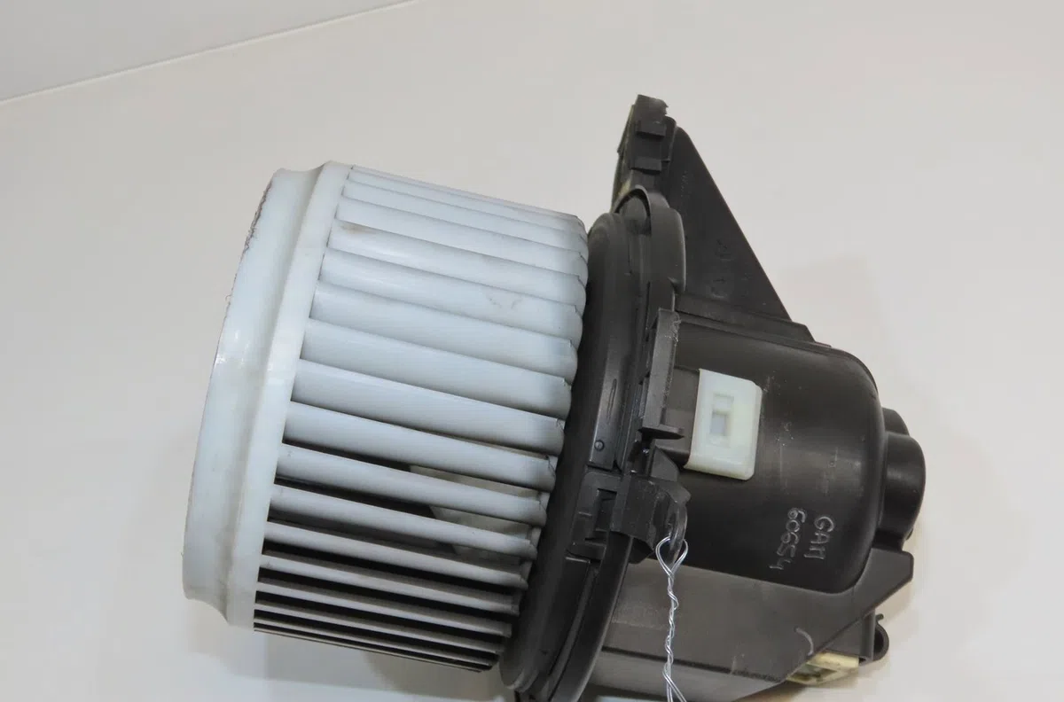 Ventilateur de chauffage Citroen C4 PICASSO II 2.0 bluehdi 150 (2013) occasion