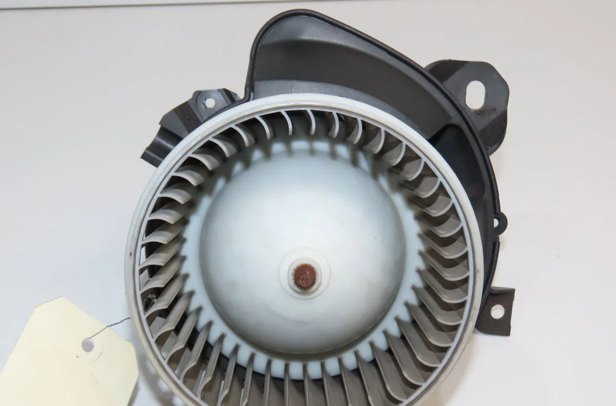 Ventilateur de chauffage Citroen NEMO Monospace 1.4 hdi (2009) 5 portes occasion