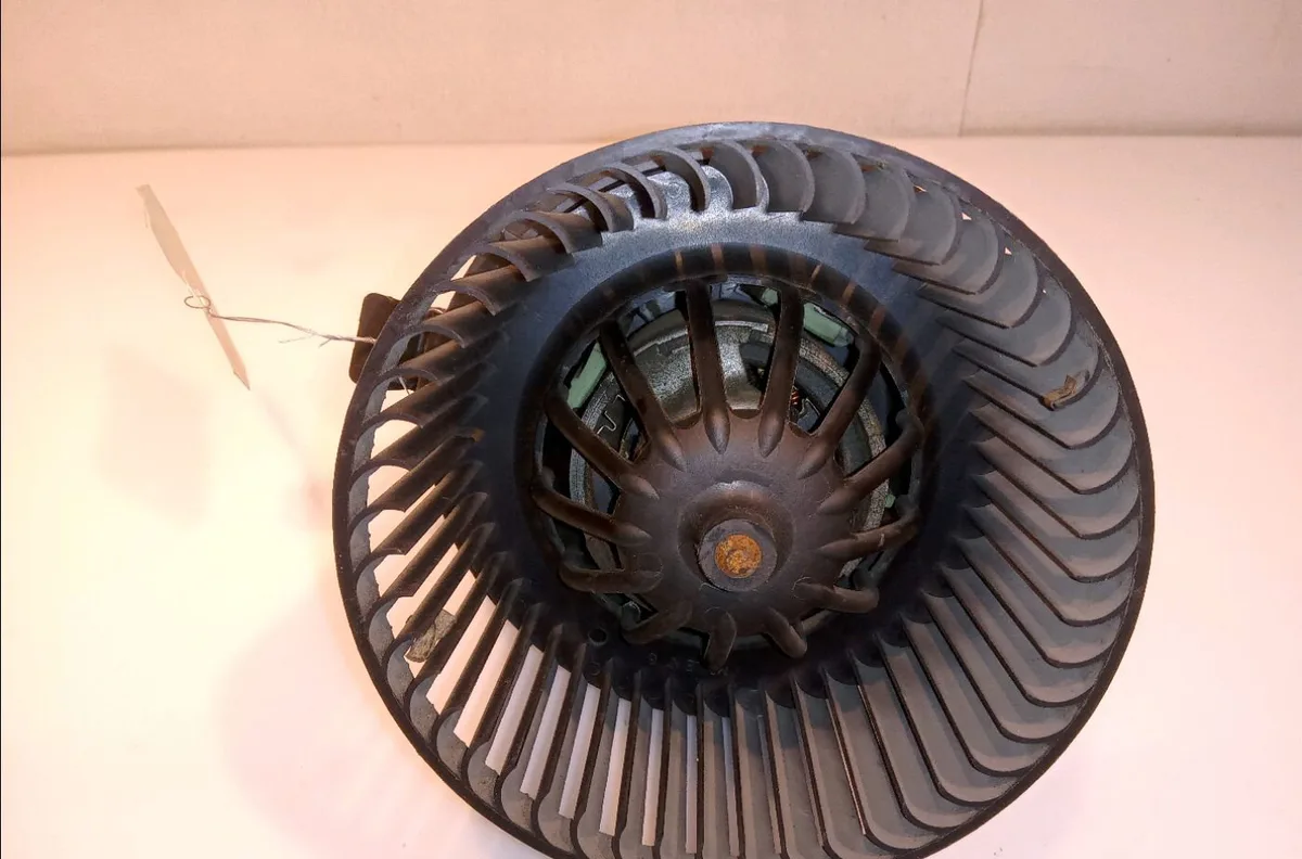 Ventilateur de chauffage Dacia SANDERO 1.4 mpi lpg (2009) occasion