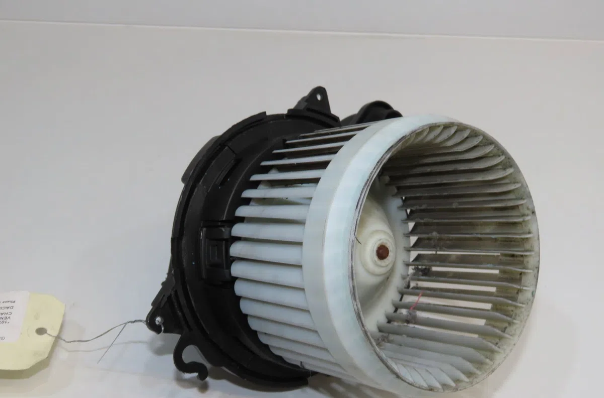 Ventilateur de chauffage Dacia SANDERO II 1.0 sce 75 (b8jc, b8jd) (2016) occasion