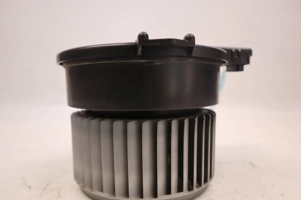 Ventilateur de chauffage Daihatsu CUORE VII (L275_, L285_, L276_) 1.0 (2007) occasion