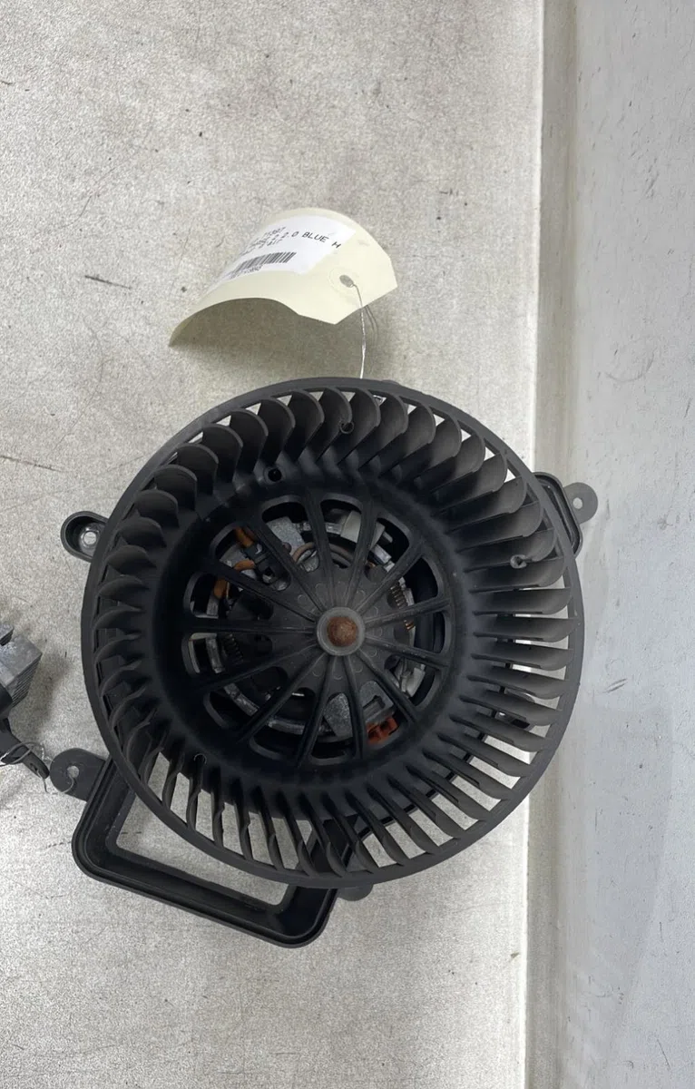 Ventilateur de chauffage Ds DS 5 (KF_) 2.0 bluehdi 180 (2015-2018) occasion