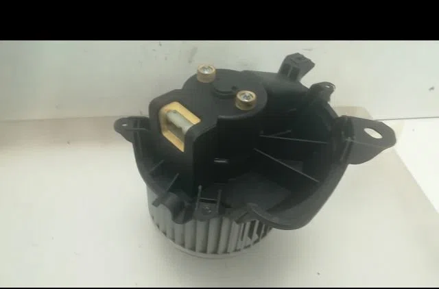 Ventilateur de chauffage Fiat GRANDE PUNTO (199_) 1.3 d multijet (2008) occasion