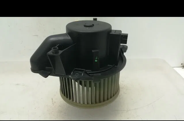 Ventilateur de chauffage Fiat PUNTO (188_) 1.2 16v 80 (188.233, .235, .253, .255, .333, .353, .639,... (1999-2006) occas