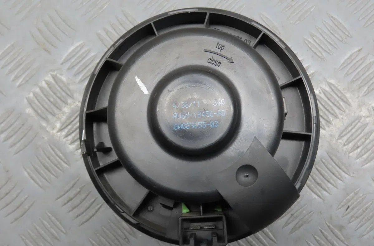 Ventilateur de chauffage Ford C-MAX II (DXA-CB7, DXA-CEU) 1.6 tdci (2010-2019) 5 portes occasion