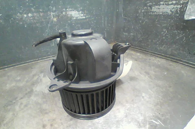 Ventilateur de chauffage FORD FOCUS 2004 occasion