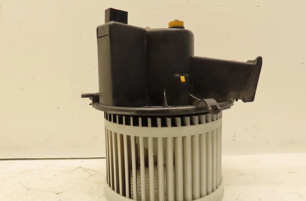 Ventilateur de chauffage Ford KA (RU8) 1.3 tdci (2008-2016) occasion