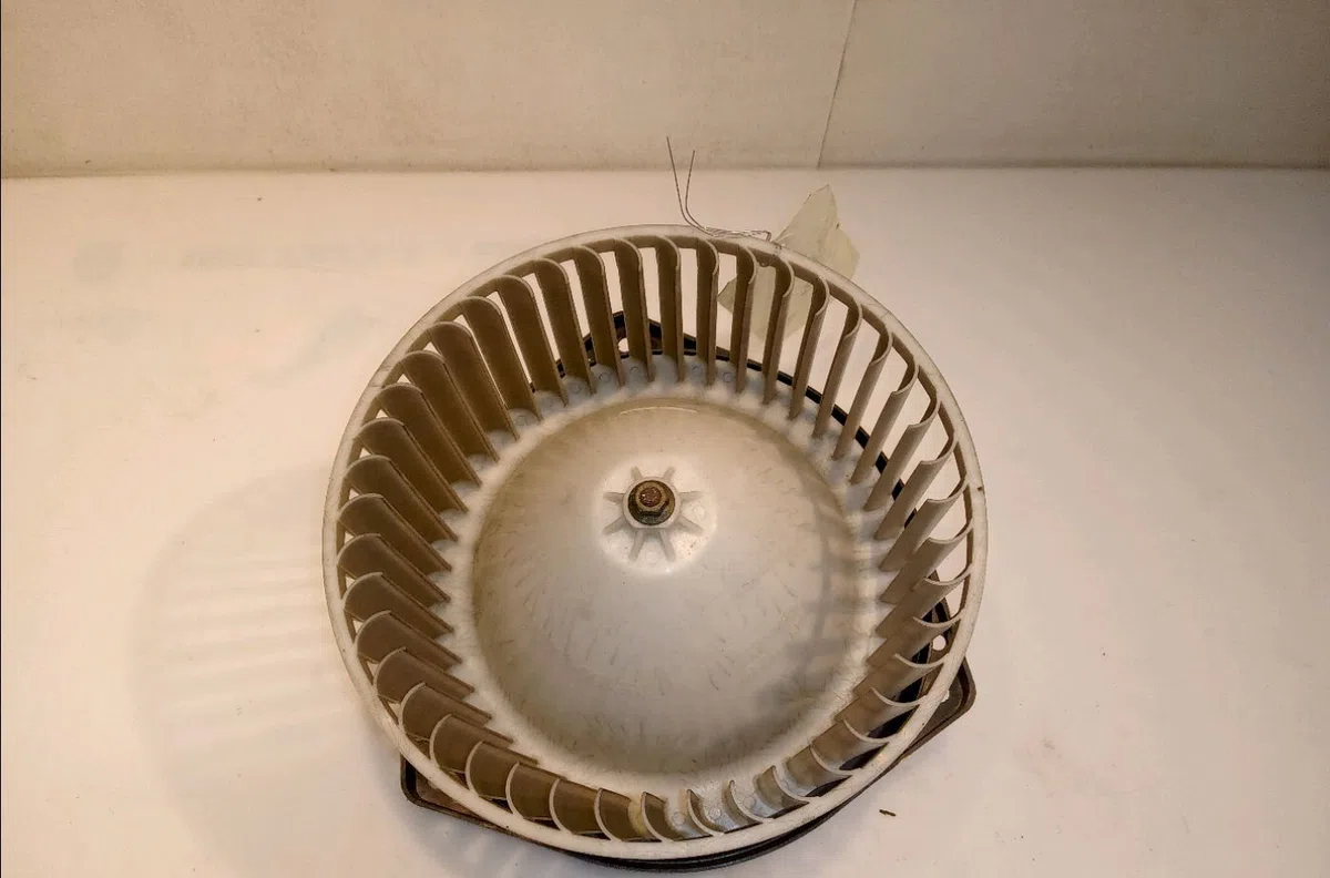 Ventilateur de chauffage Honda CIVIC VII Hatchback (EU, EP, EV) 1.6 i (ep2, eu8, eu6) (2001-2005) occasion