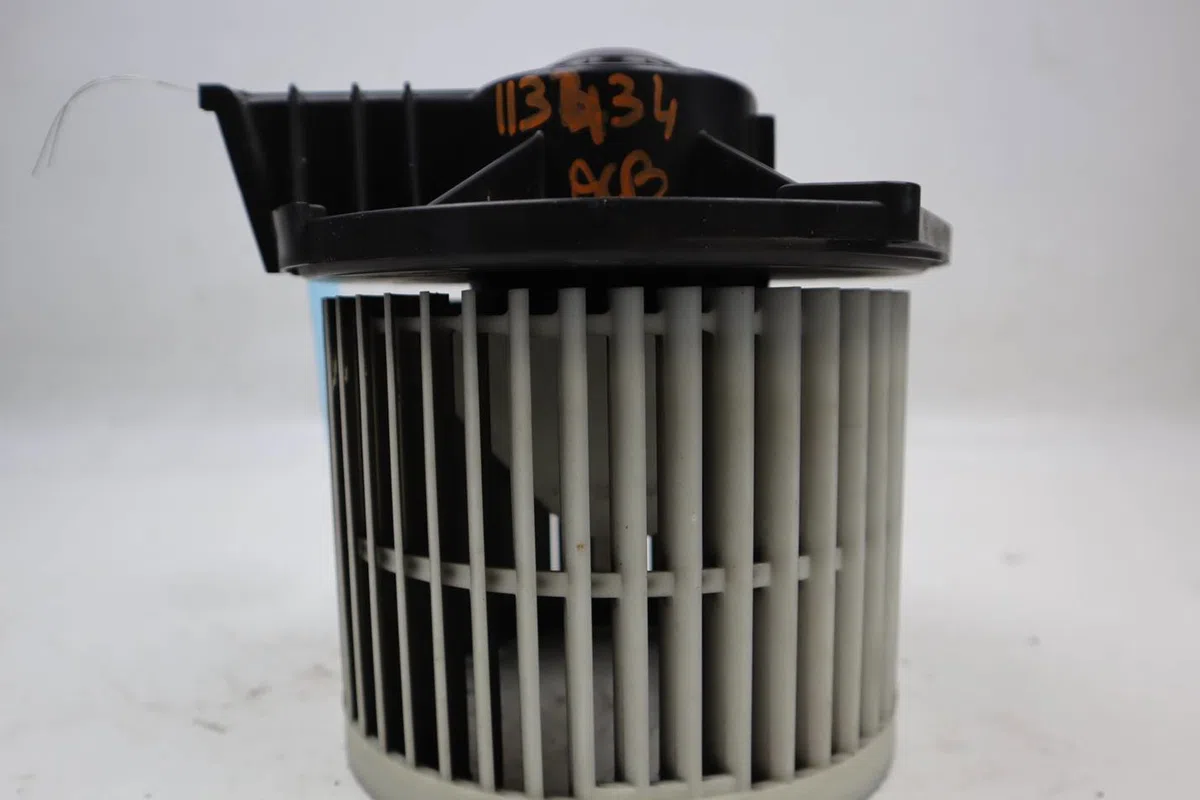 Ventilateur de chauffage Honda CIVIC VIII Hatchback (FN, FK) 1.8 (fn1, fk2) (2005) occasion