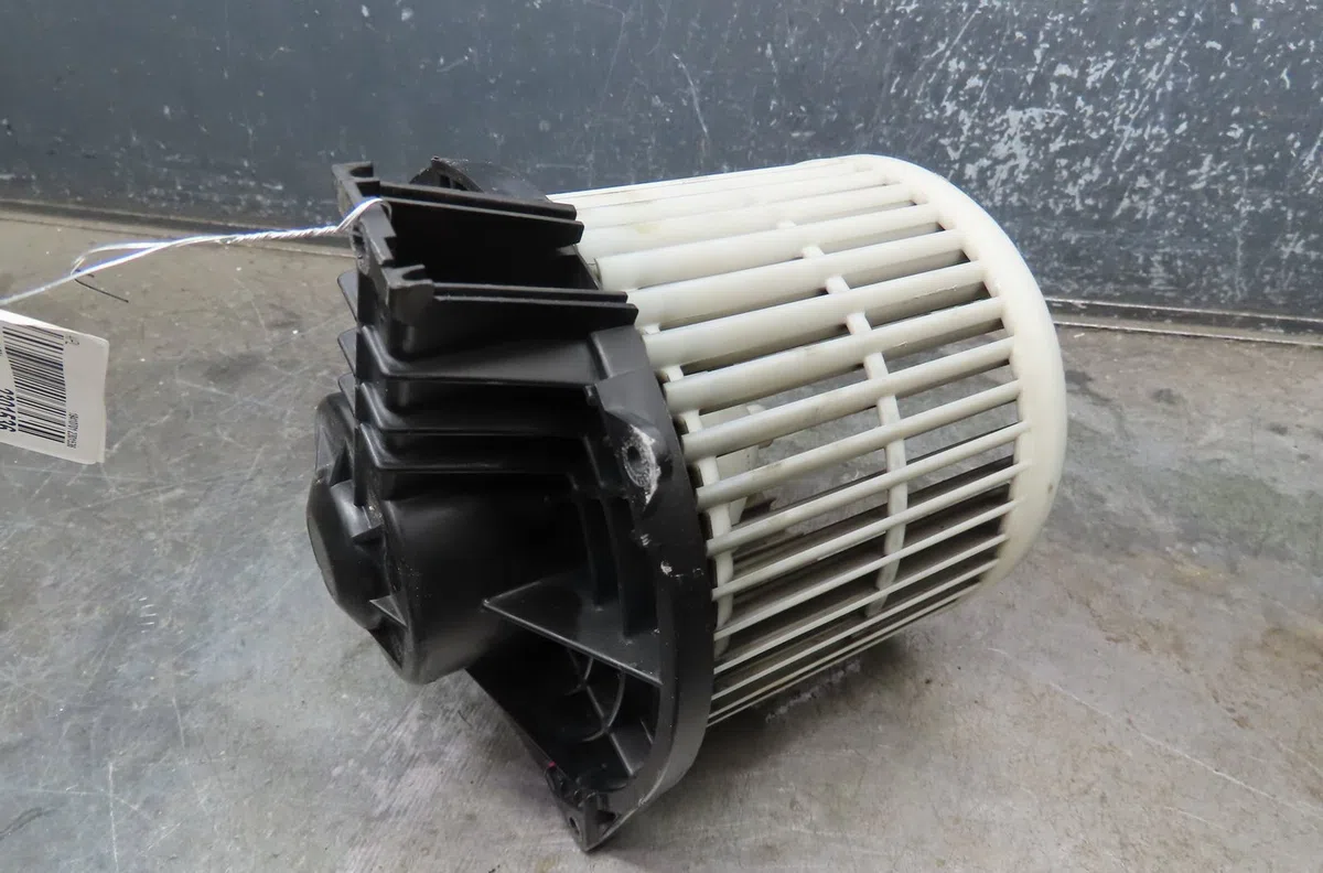 Ventilateur de chauffage Honda CIVIC VIII Hatchback (FN, FK) 2.2 ctdi (fk3) (2005) 5 portes occasion