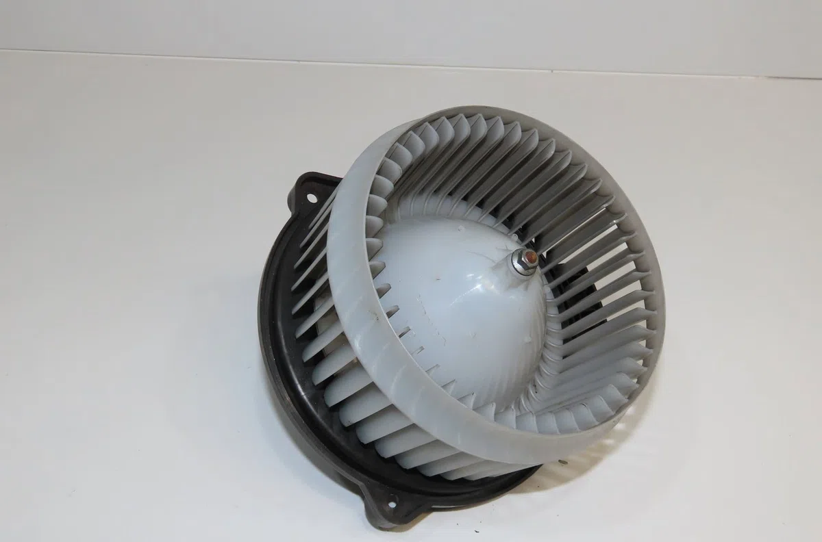 Ventilateur de chauffage Honda JAZZ III (GE_, GG_, GP_, ZA_) 1.3 i (ge6, gg3, gg6) (2008) occasion