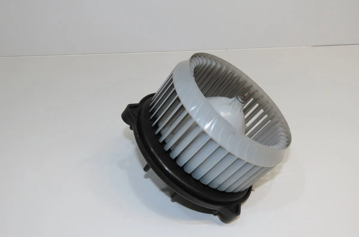 Ventilateur de chauffage Honda JAZZ III (GE_, GG_, GP_, ZA_) 1.3 i (ge6, gg3, gg6) (2008) occasion