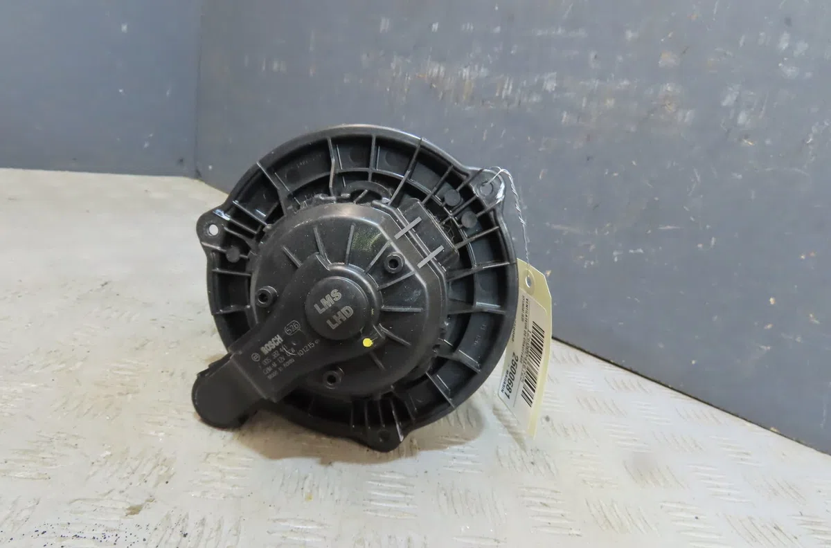 Ventilateur de chauffage Hyundai Ix35 (LM, EL, ELH) 1.7 crdi (2010) 5 portes occasion