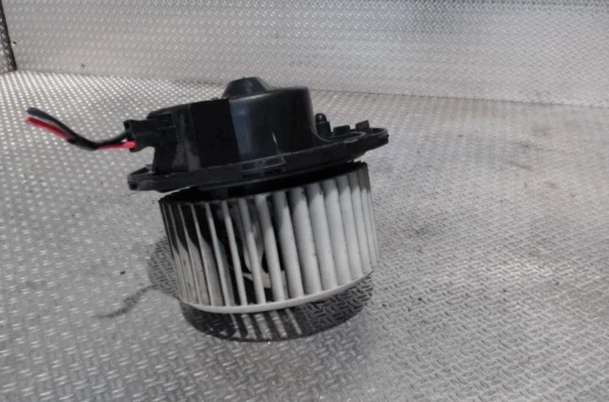 Ventilateur de chauffage IVECO DAILY 3 occasion