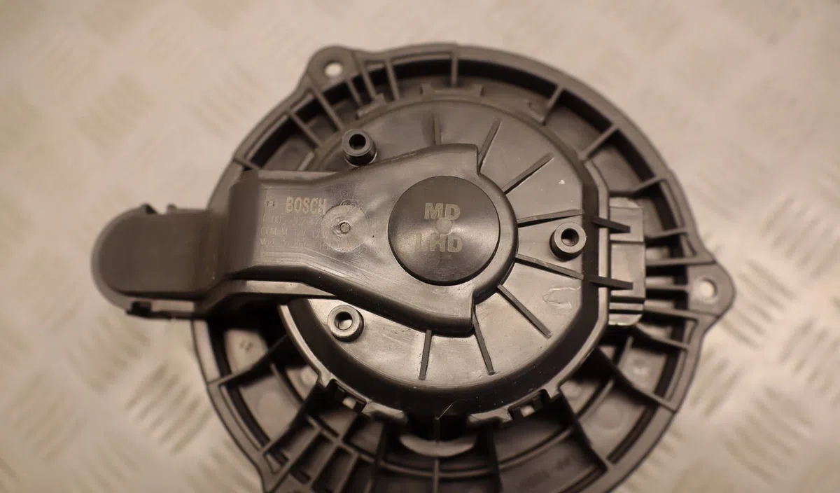Ventilateur de chauffage Kia CARENS IV 1.7 crdi (2013) occasion