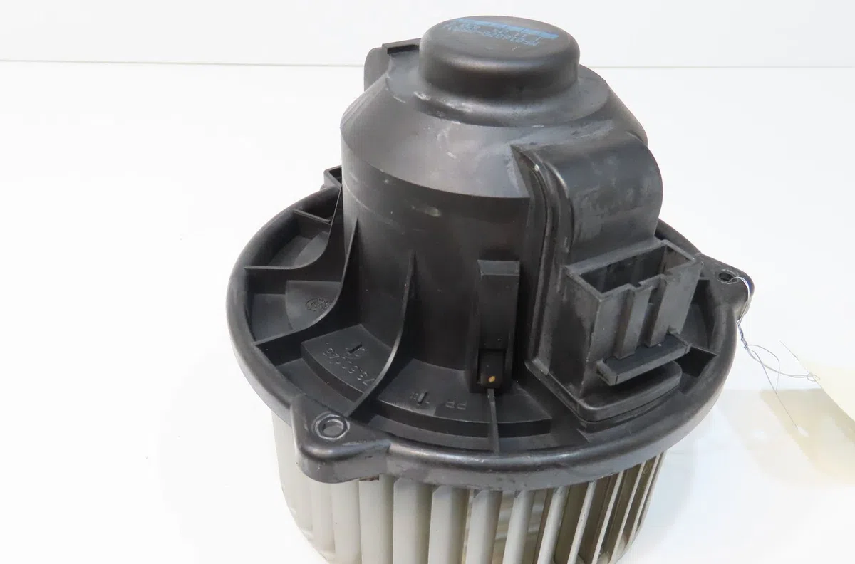 Ventilateur de chauffage Land rover RANGE ROVER SPORT I (L320) 2.7 d 4x4 (2005-2013) occasion