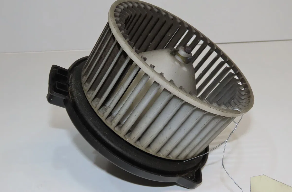 Ventilateur de chauffage Mazda MX-5 I (NA) 1.6 (na6c) (1990-1994) occasion