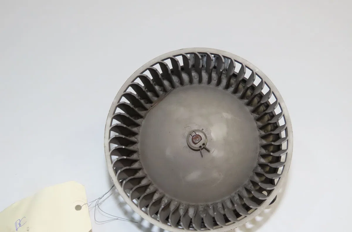 Ventilateur de chauffage Mazda MX-5 I (NA) 1.6 (na6c) (1990-1994) occasion