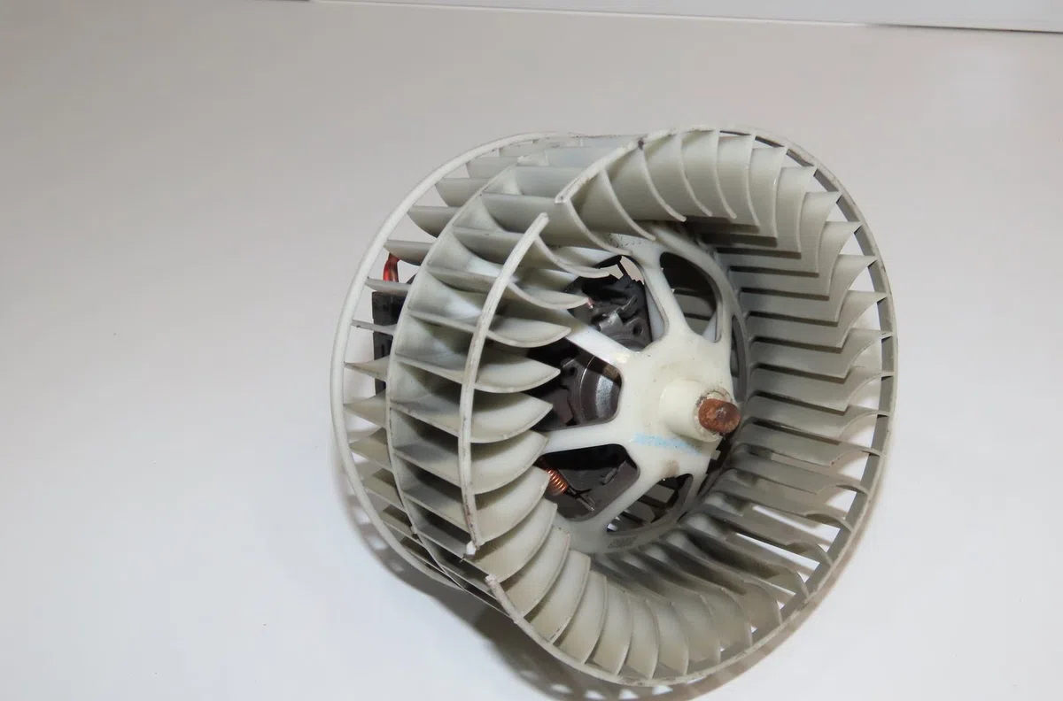 Ventilateur de chauffage Mercedes-benz CLASSE A (W168) A 170 cdi (168.009, 168.109) (2001-2004) occasion