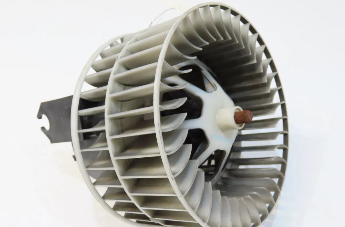 Ventilateur de chauffage Mercedes-benz VANEO (414) 1.7 cdi (414.700) (2002-2005) occasion