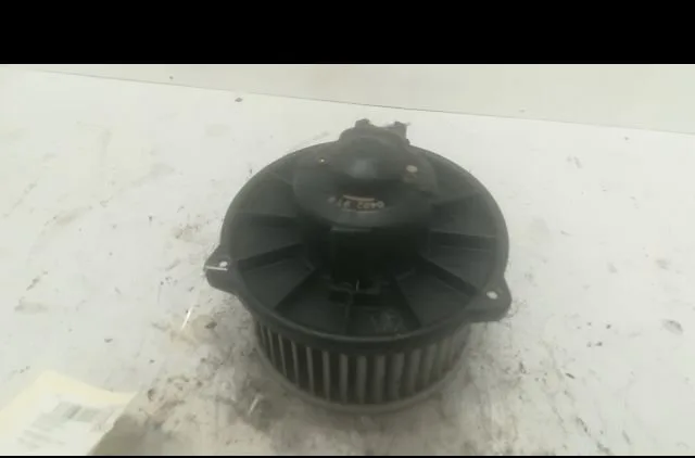 Ventilateur de chauffage MITSUBISHI COLT V 1998 occasion