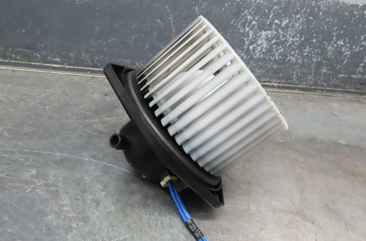 Ventilateur de chauffage MITSUBISHI OUTLANDER 2007 occasion