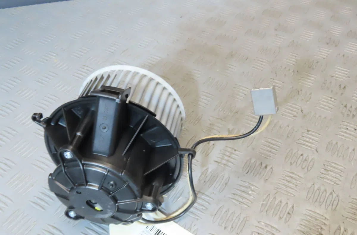 Ventilateur de chauffage OPEL ASTRA 2011 occasion